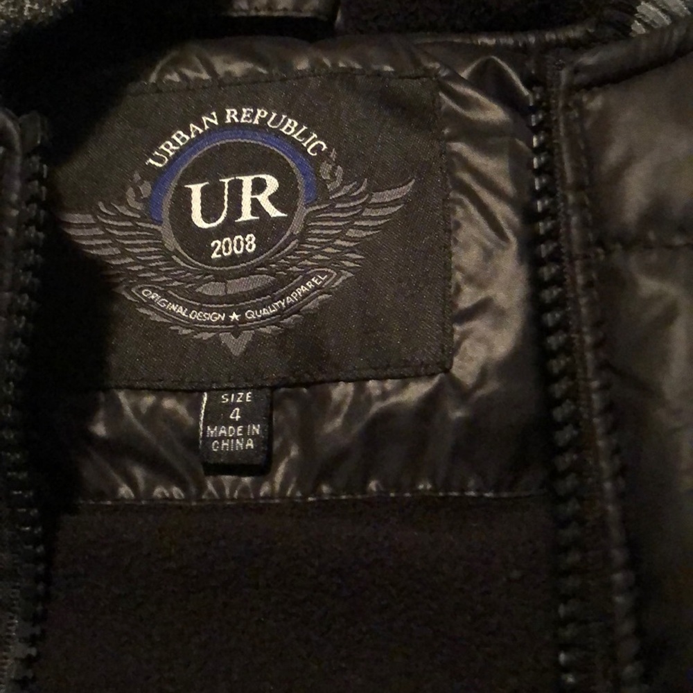 Jacket - Picture 2 of 6